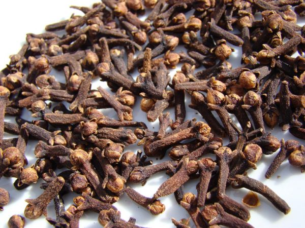 Cloves