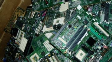 Cheap-Computer-Motherboard-Scrap